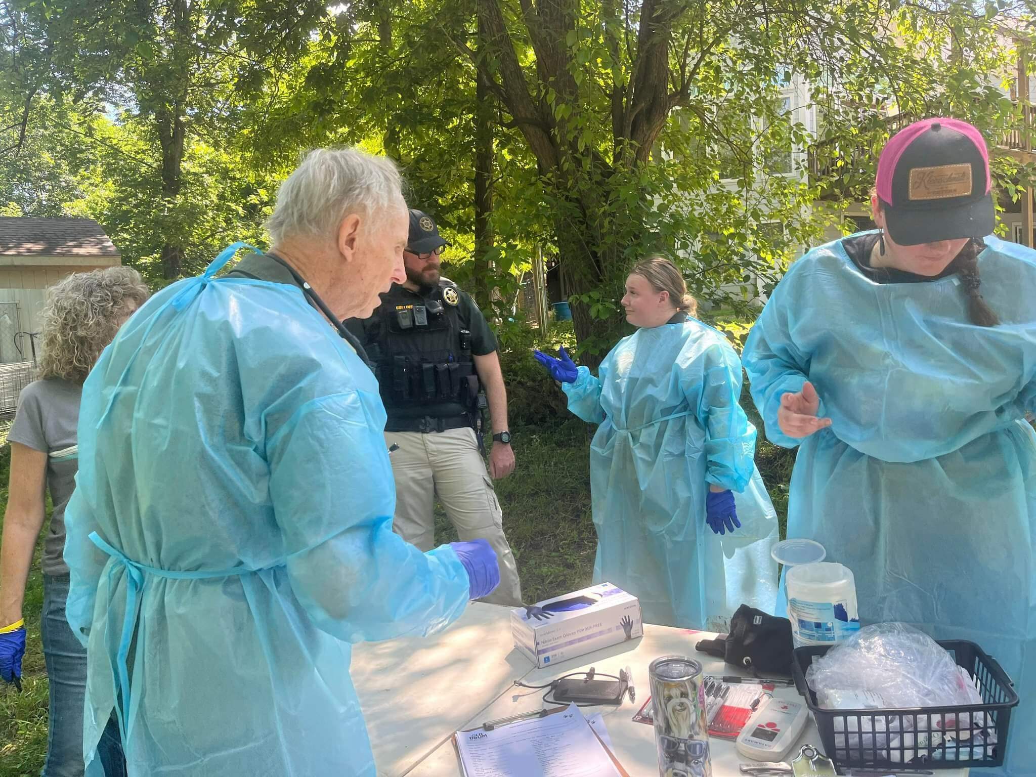 53 dogs rescued from puppy mill – owners facing animal cruelty charges